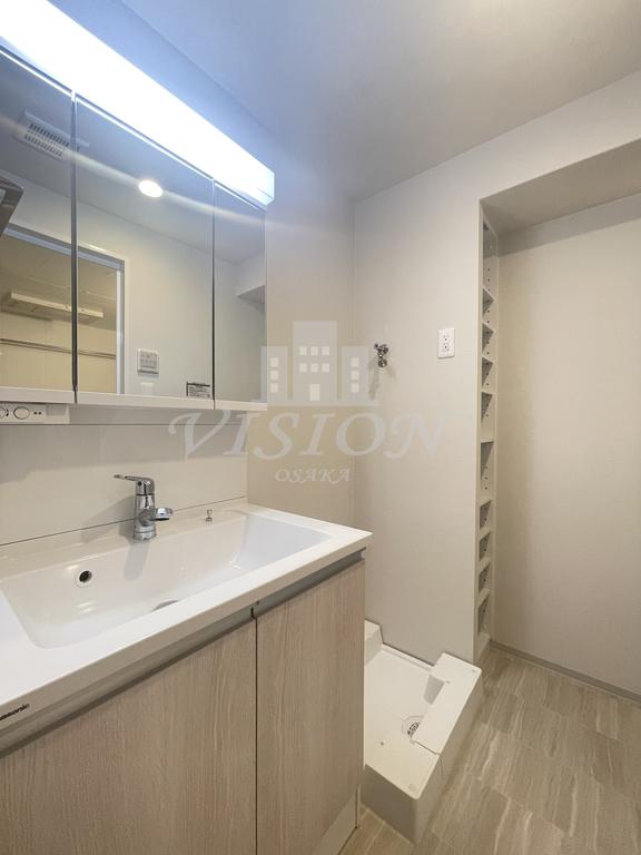 洗面設備　室内写真は別室のものです