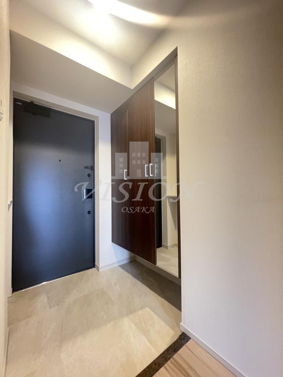 玄関　室内写真は別室のものです