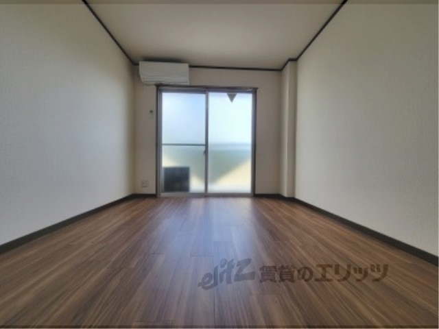 居室・リビング　居室