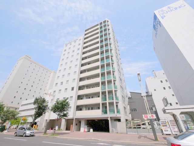 北海道札幌市中央区南五条西１（マンション）の賃貸物件の外観