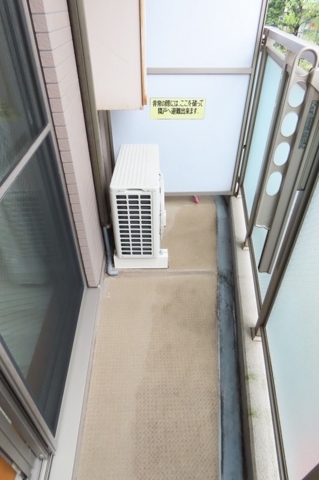 バルコニー　バルコニー