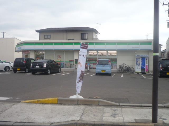 コンビニ　ファミリーマート福島大森下町店（コンビニ）まで227m