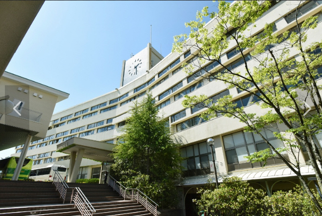 大学・短大　親和女子大学（大学・短大）まで350m