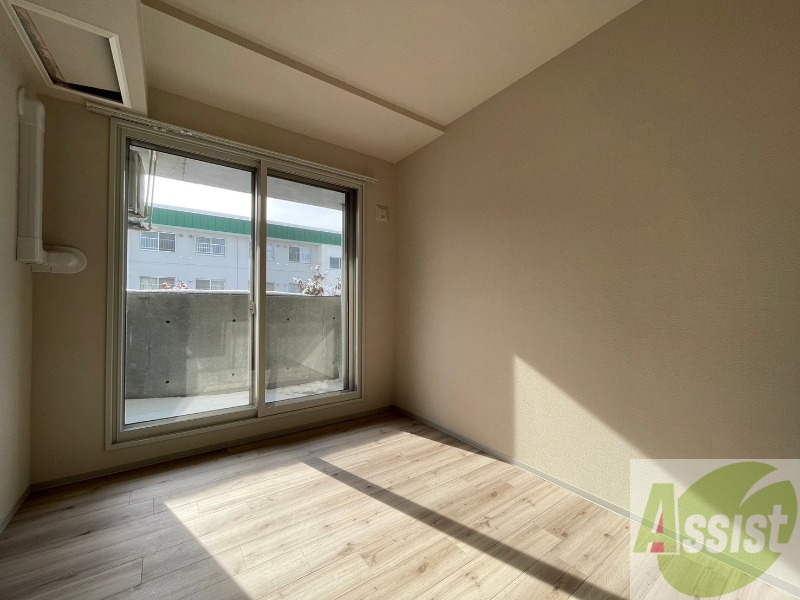 その他部屋・スペース　白を基調とした明るい印象のお部屋になっています！