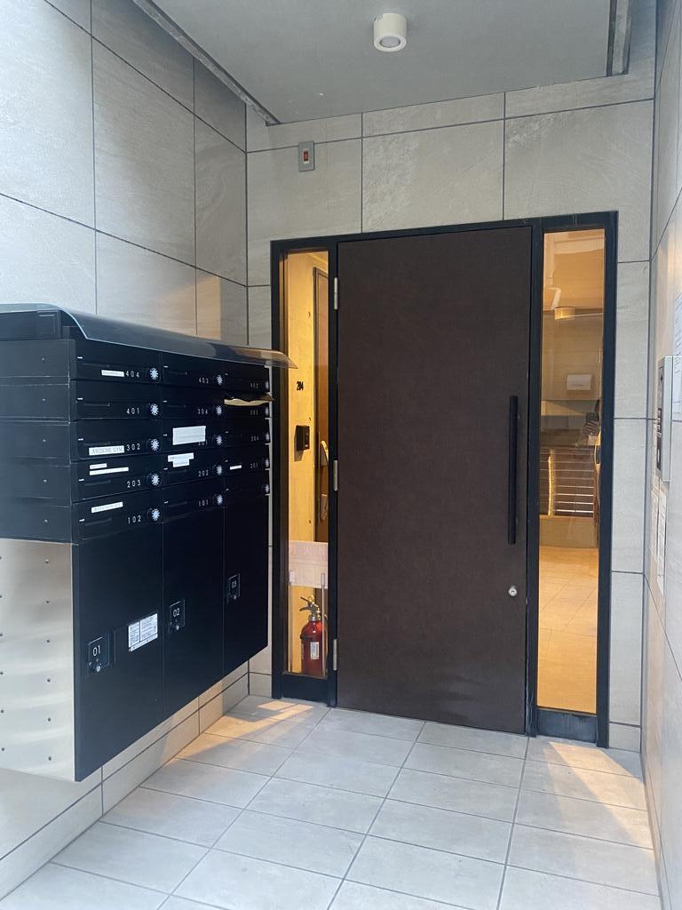 エントランス　エントランス