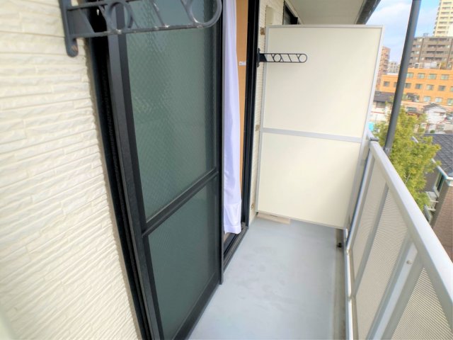 バルコニー　設備・使用は号室により異なる為、現況を優先いたします。