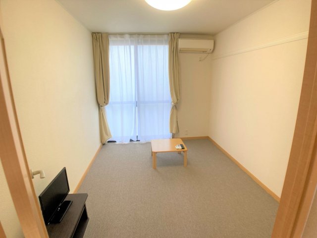 居室・リビング　設備・使用は号室により異なる為、現況を優先いたします。