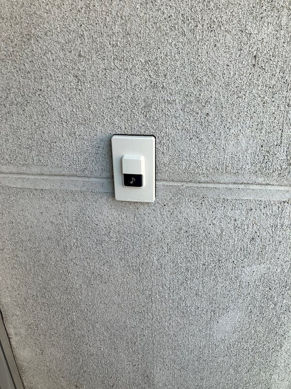 セキュリティ　玄関チャイム