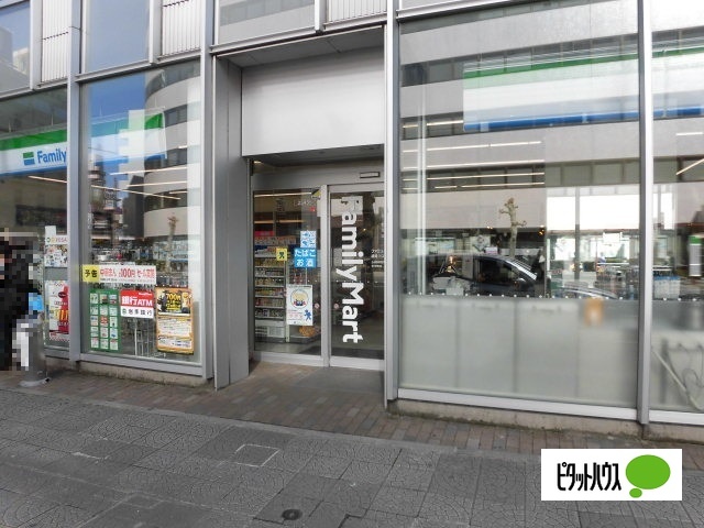 コンビニ　ファミリーマート盛岡クロステラス店（コンビニ）まで608m