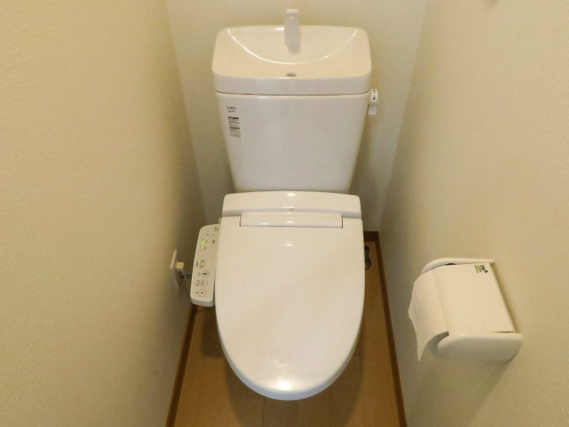 トイレ　同型タイプ