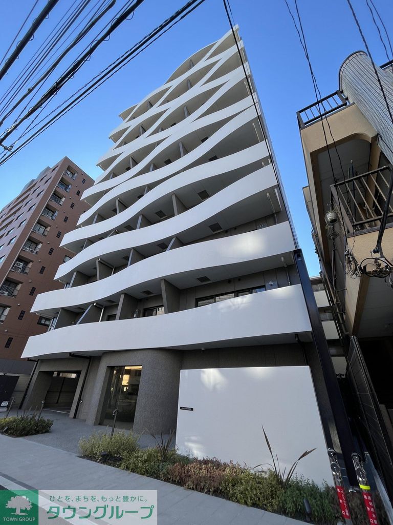 【北区田端新町のマンションの建物外観】