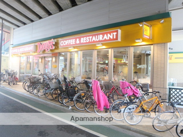 【世田谷区豪徳寺のアパートの飲食店】