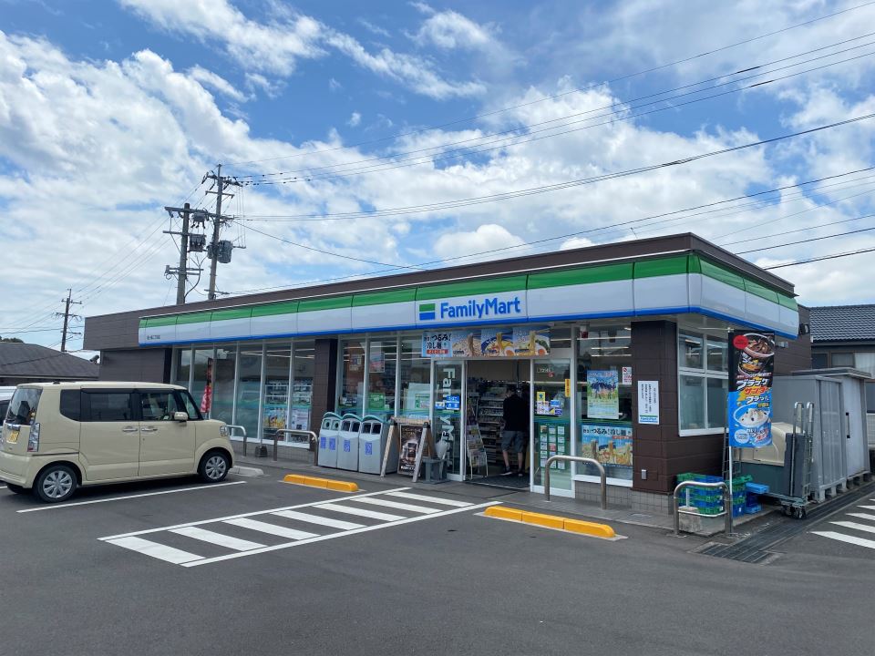 コンビニ　ファミリーマート星ヶ峯二丁目店（コンビニ）まで91m