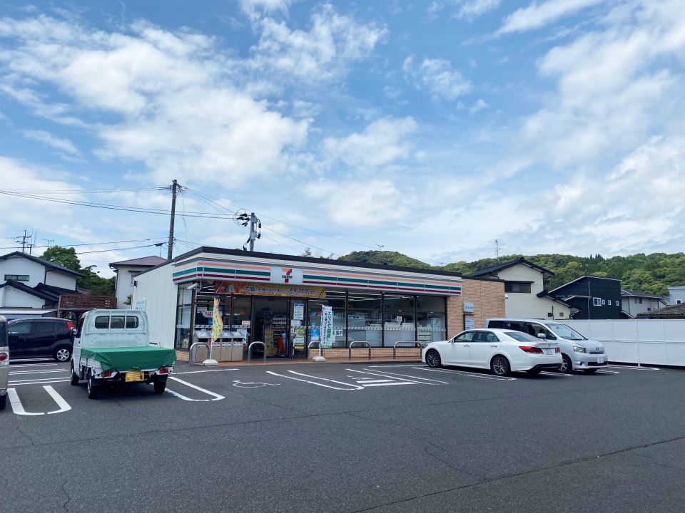 コンビニ　セブンイレブン鹿児島星ヶ峯店（コンビニ）まで340m