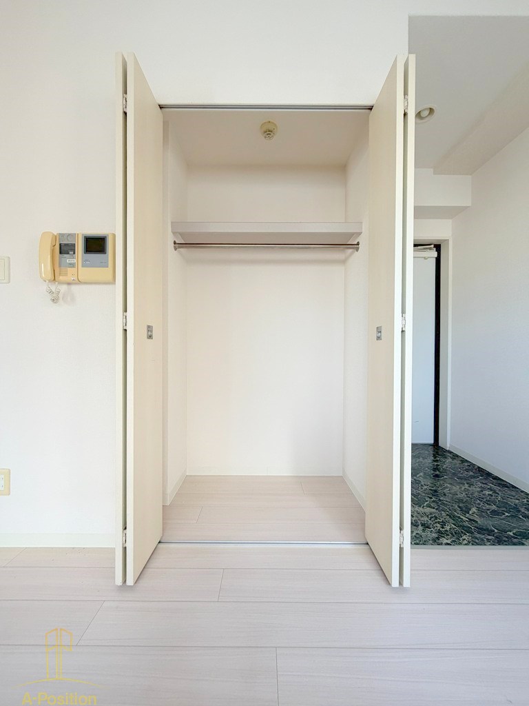 収納　トゥリオーニEBISU