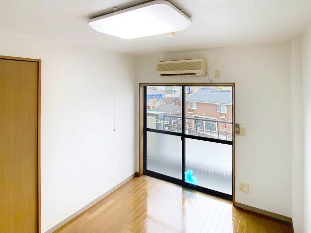 居室・リビング　2025年4月撮影