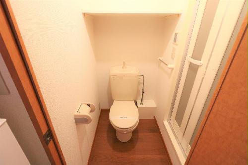 トイレ　バスルーム・トイレの独立設計で快適な毎日を！