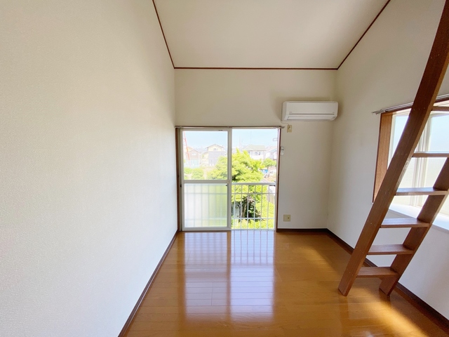 その他部屋・スペース　明るいお部屋です