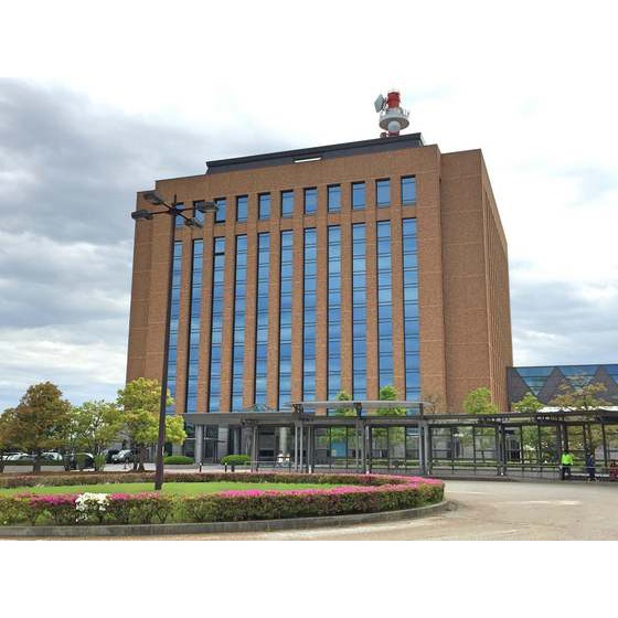 警察署・交番　石川県警察本部（警察署・交番）まで1885m