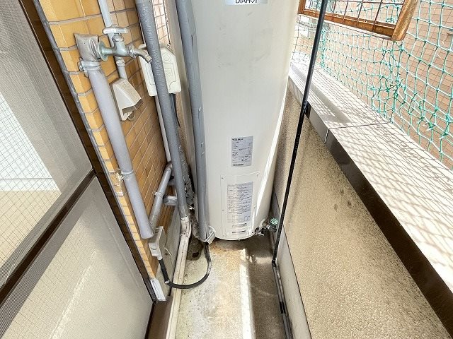 バルコニー　同マンション別部屋