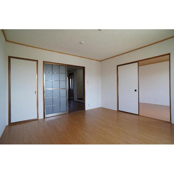 居室・リビング　洋室８帖