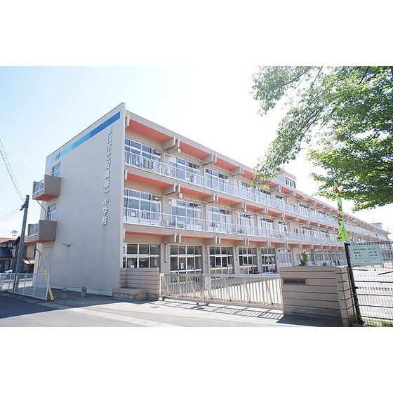 小学校　郡山市立安積第一小学校（小学校）まで562m
