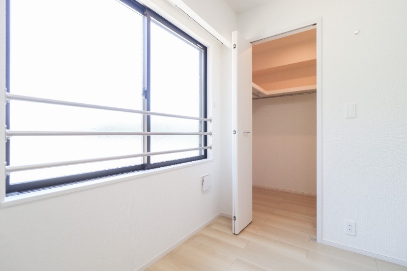 収納　図面と現状に相違がある場合には現状を優先