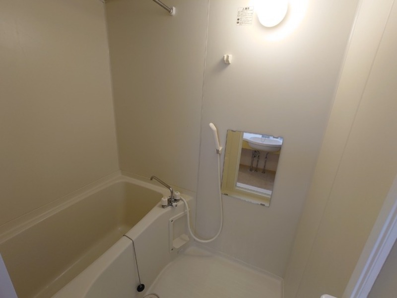 バス・シャワールーム　図面と現状に相違がある場合には現状を優先