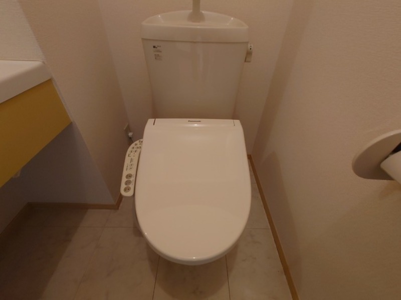 トイレ　図面と現状に相違がある場合には現状を優先