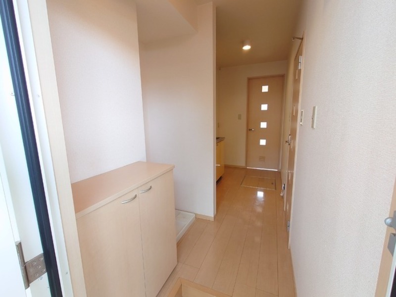 玄関　図面と現状に相違がある場合には現状を優先