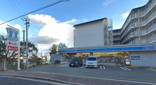 コンビニ　ローソン 山本通四丁目店（コンビニ）まで523m