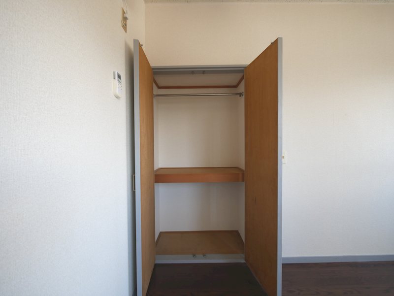 収納　収納（洋室6帖）