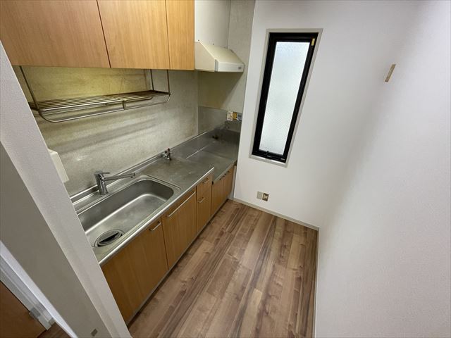 キッチン　※同建物別部屋の写真になります。