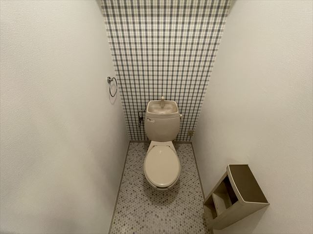 トイレ　※同建物別部屋の写真になります。