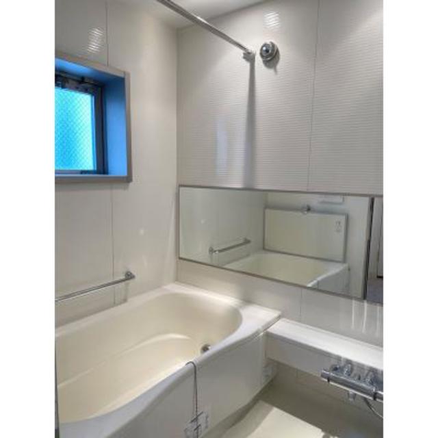 バス・シャワールーム　※写真は同タイプ住戸です。