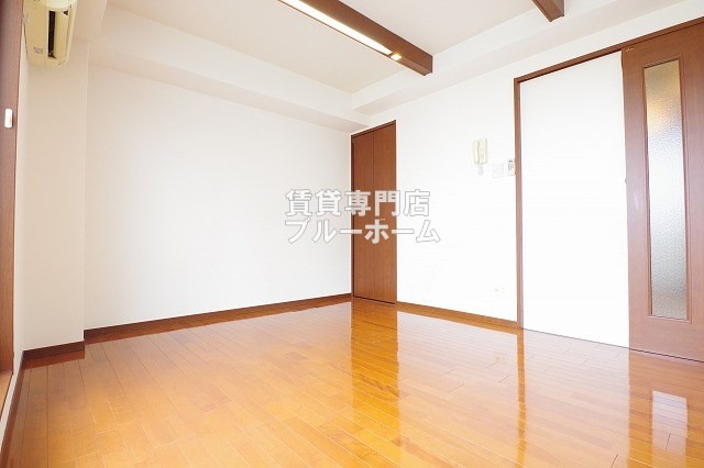 その他部屋・スペース　洋室7帖の東向き日当たり良好！