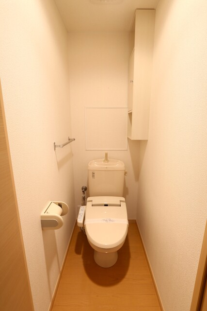 トイレ　☆衛生的な温水洗浄便座☆