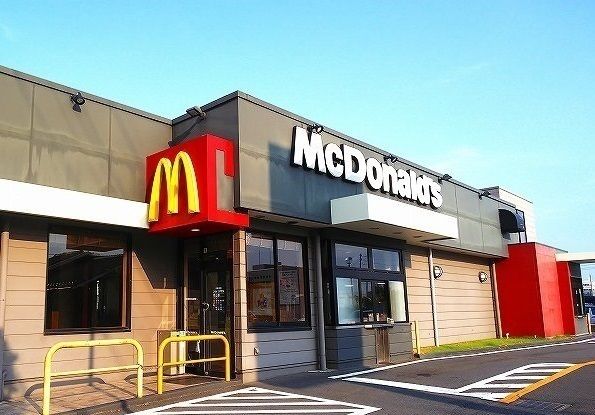 飲食店　マクドナルド（飲食店）まで1200m