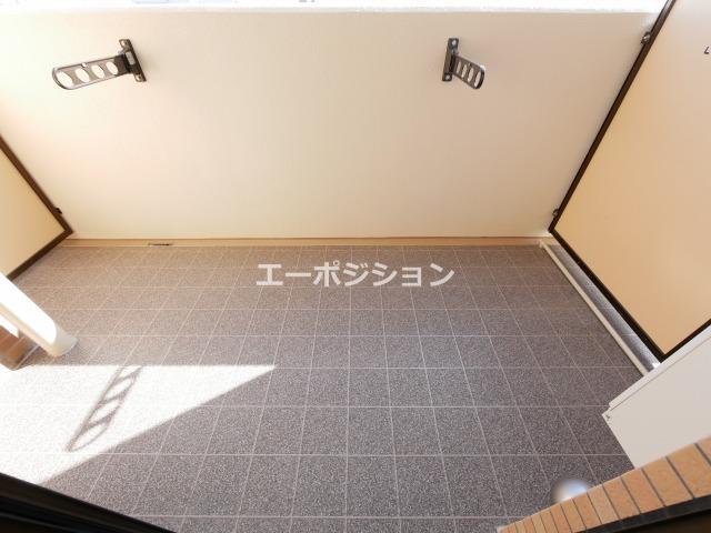 バルコニー　Luxe難波西III