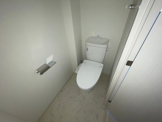 トイレ　※別部屋の写真です