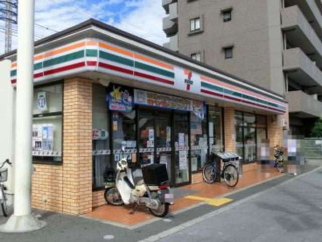 コンビニ　セブンイレブン阿倍野高松店（コンビニ）まで438m