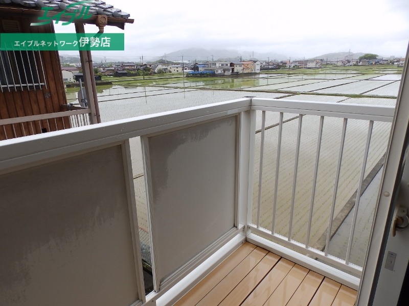 バルコニー　同物件別室の画像です