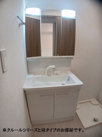 洗面設備　広い洗面スペースです★