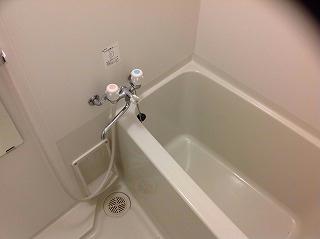 バス・シャワールーム　1日の疲れ癒せます