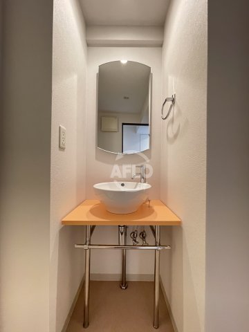 洗面設備　ルクレ西長堀　独立洗面台