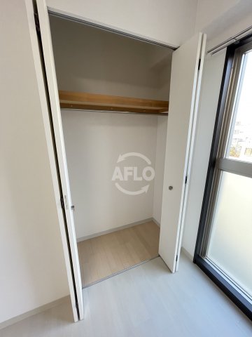 収納　ルクレ西長堀　クローゼット