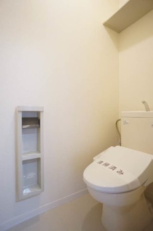 トイレ　図面と現状に相違がある場合には現状を優先