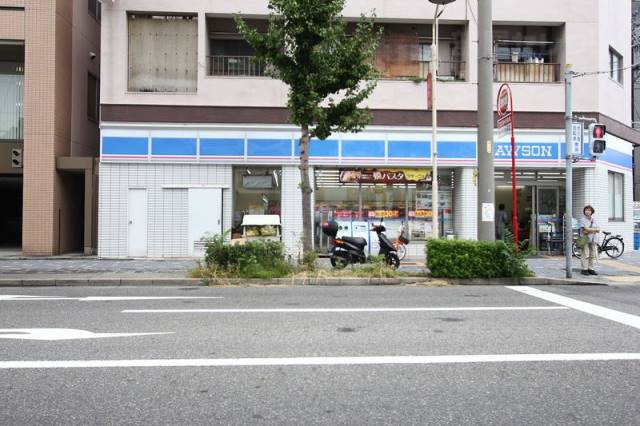 コンビニ　ローソン 菊里町店（コンビニ）まで51m