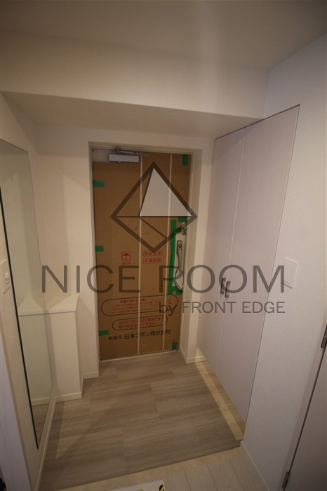 玄関　スプランディッド上本町WESTII　玄関