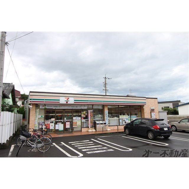 コンビニ　セブンイレブン清水平川地店（コンビニ）まで850m